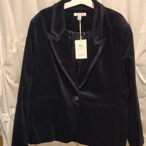 Free Assembly Women's Midnight Velvet Blazer. New